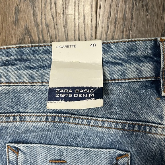 Zara 1975 Basic Denim Cigarette Jean with Frill Trim - Picture 8 of 10